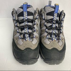 Columbia sawtooth hiking shoes !